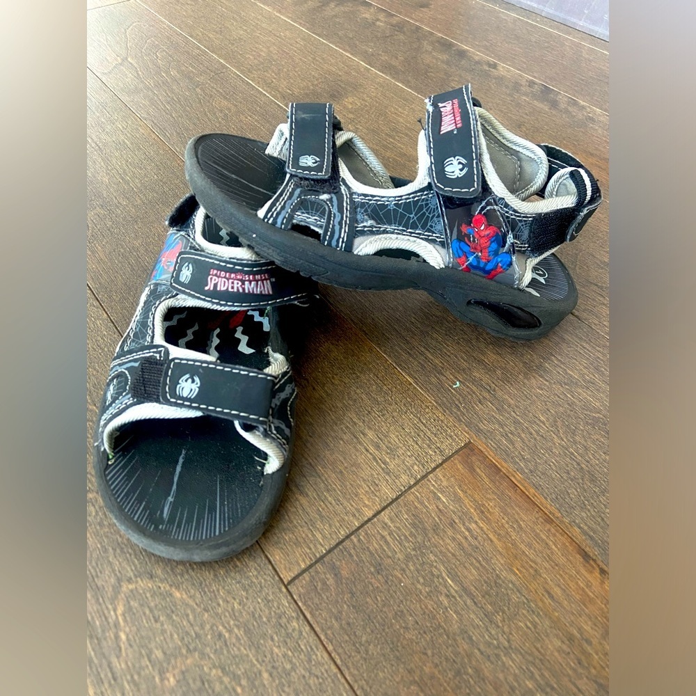Spider-Man sandals size‎ 1